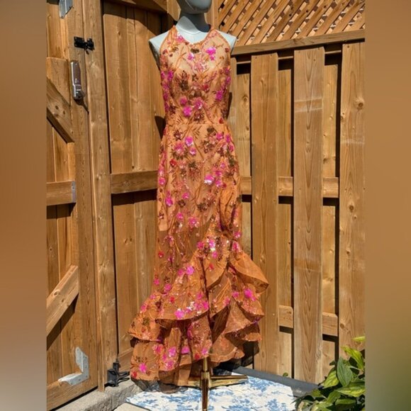 🆕 BRONX & BANCO🧿 NWOT Sicilia Coral Sequin Fluted Hem Maxi Dress, Sz M US 6 - Picture 2 of 14